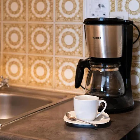 Permieres Loges Apartment *