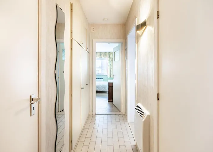 Apartment Permieres Loges